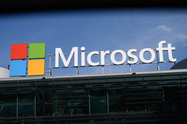 Microsoft створює компанію для впровадження ШІ за $2,5 млрд