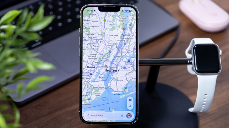 Як змінити голос навігації в Apple Maps