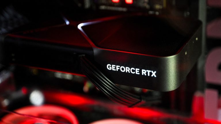 Немецкий мошенник продал пустые RTX 5090, обманув покупателей на $5000