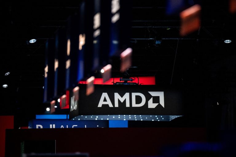 AMD перетнула позначку в трильйон доларів, випередивши Intel