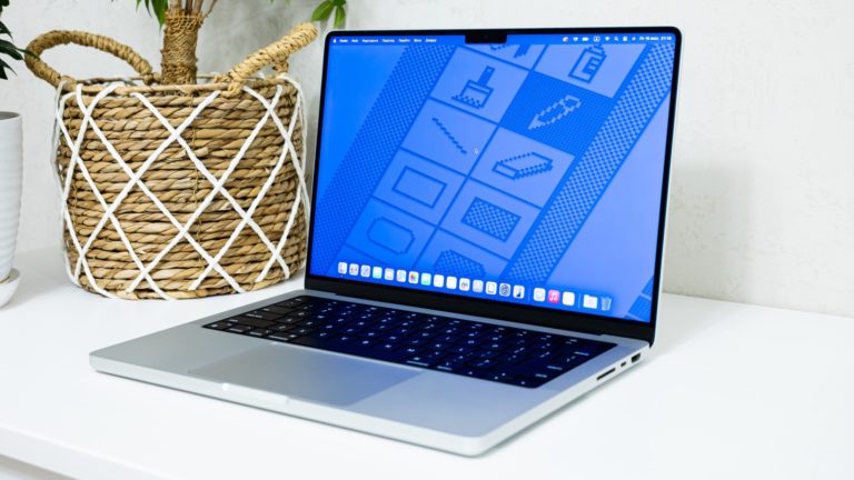 MacBook отримав функцію “стукай, щоб керувати” – як у iPhone