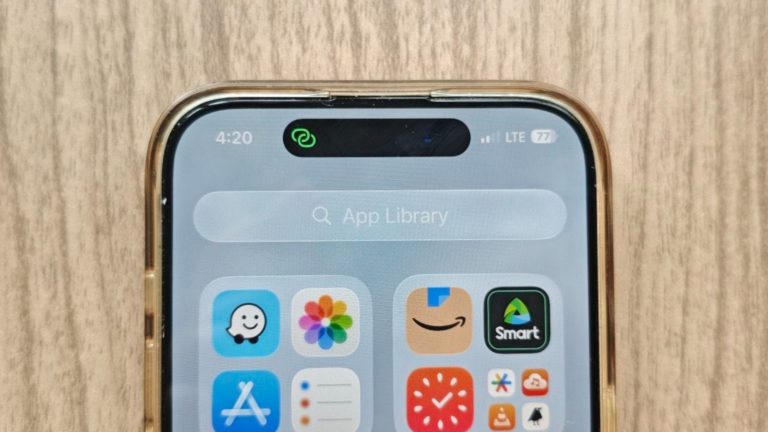 Що означає знак ланцюга у верхньому рядку iPhone
