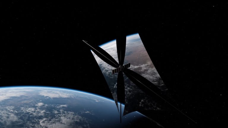 Компанія Reflect Orbital розгортає дзеркала, які працюватимуть ліхтариками з космосу для освітлення вночі